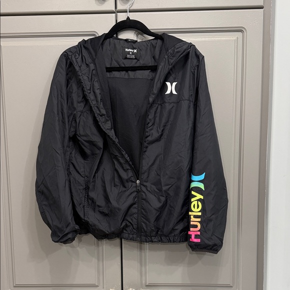 Hurley Black wind breaker Jacket with Multicolor Logo - Picture 1 of 11